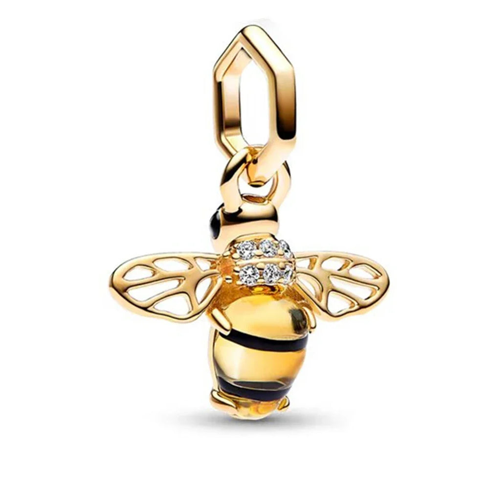 Honey bee gold - charm pendant