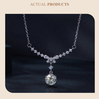 Moissanite Bow - Necklace