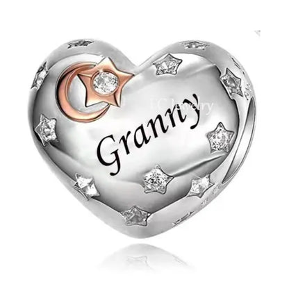 Grandma "I love you to the moon and back" - Charm