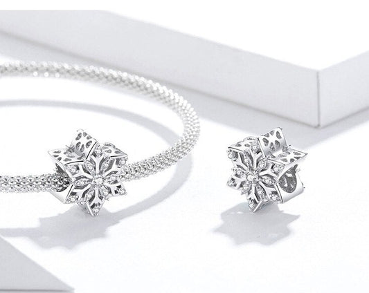 Snowflake - Charm