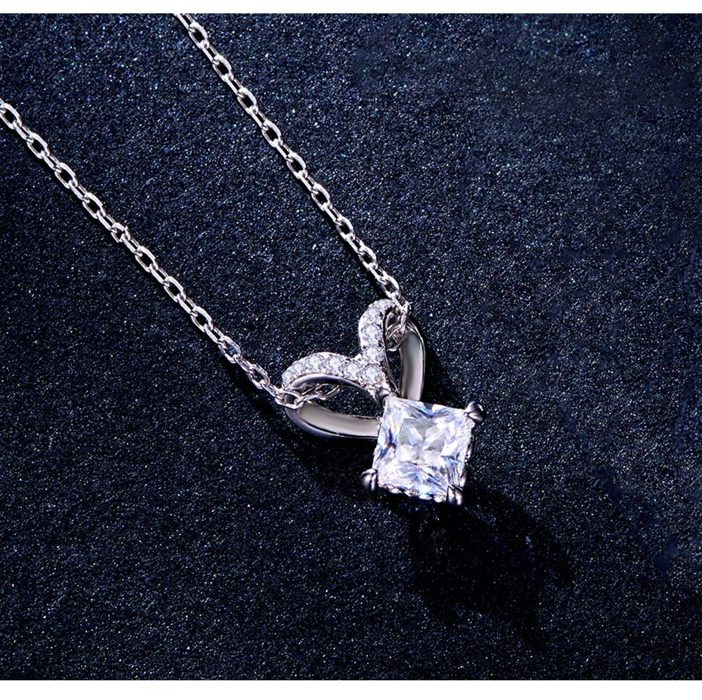 Delicate - Moissanite Necklace (0.8ct)